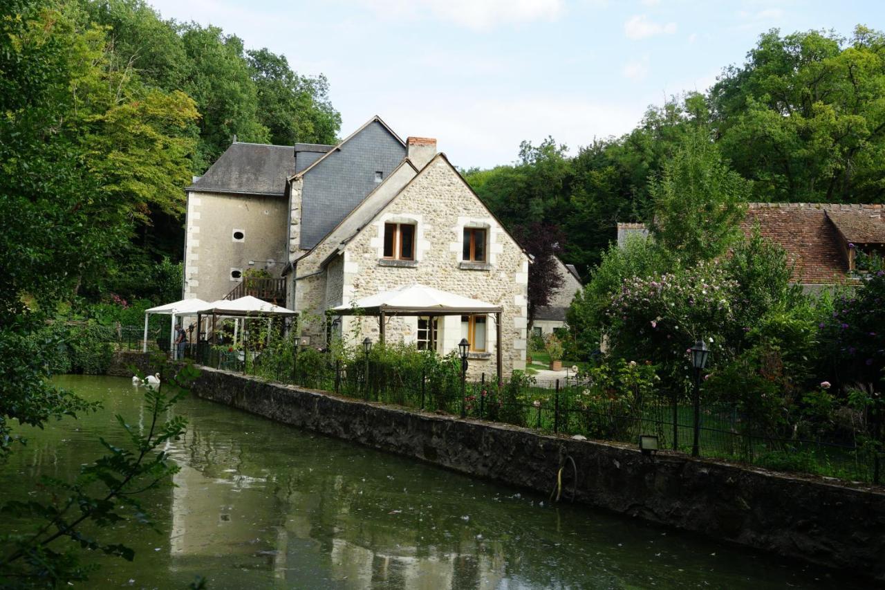 Bed and Breakfast Le Moulin De La Planche Cerelles Exterior foto