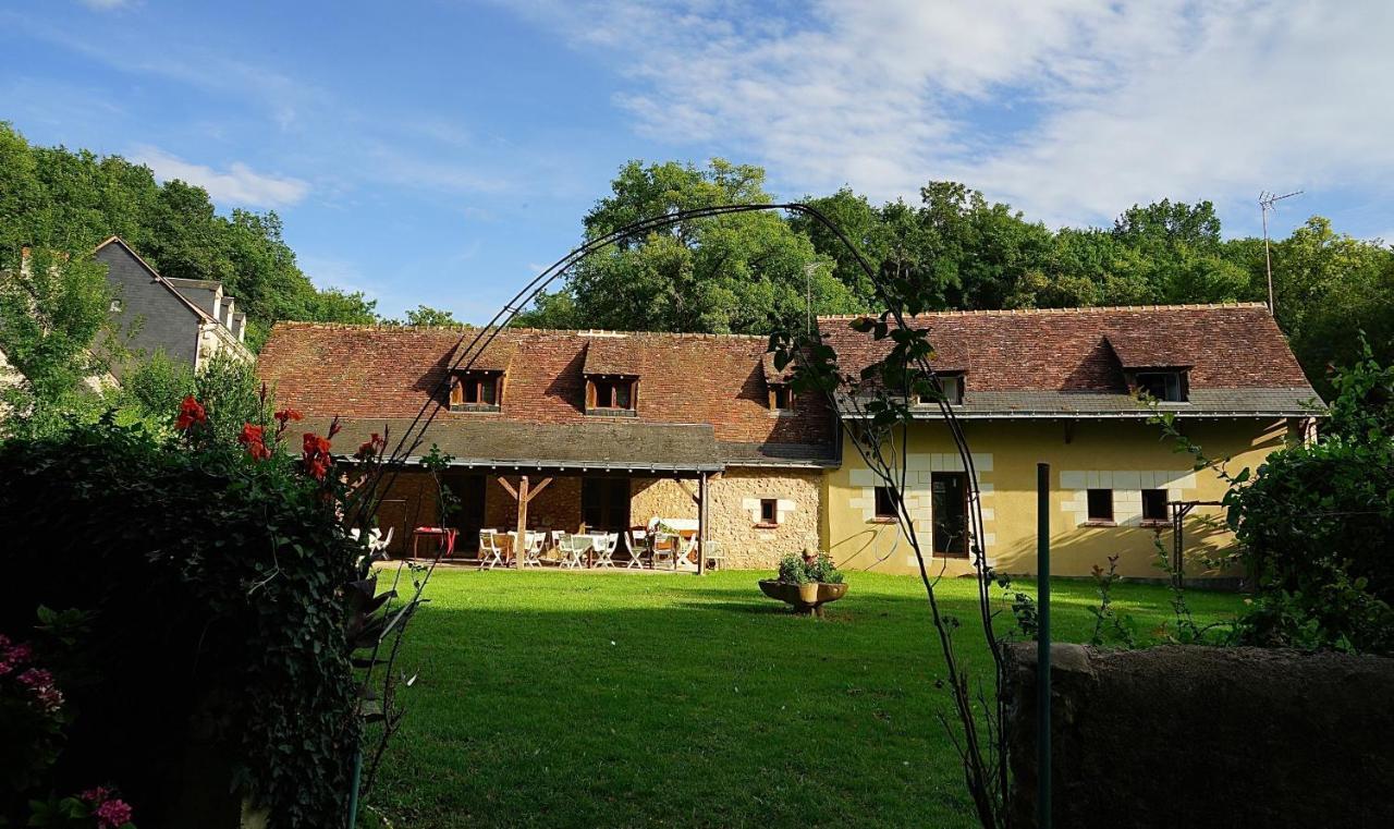 Bed and Breakfast Le Moulin De La Planche Cerelles Exterior foto